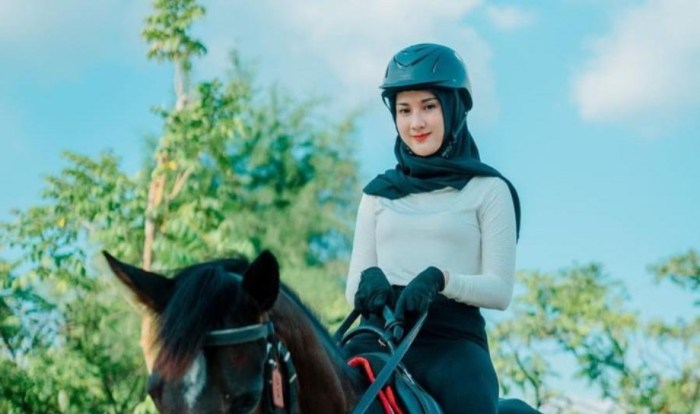 Duit Ekstasi di Kantong Selebgram Adelia